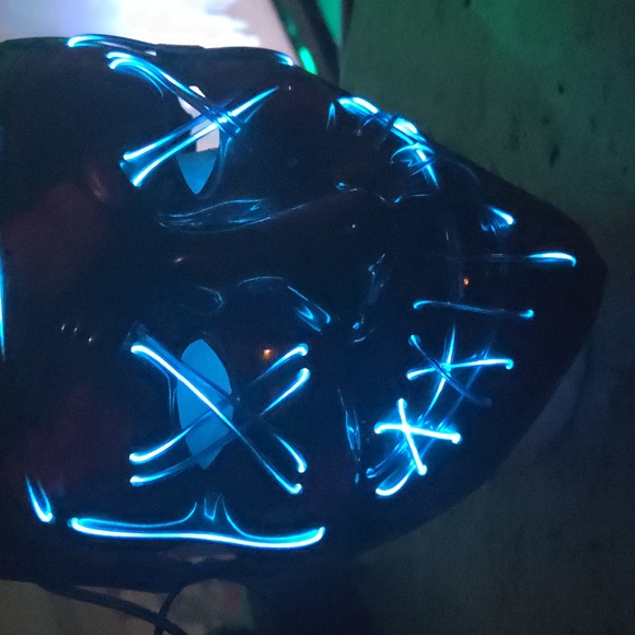 Light Face Mask - Picture 8 of 9